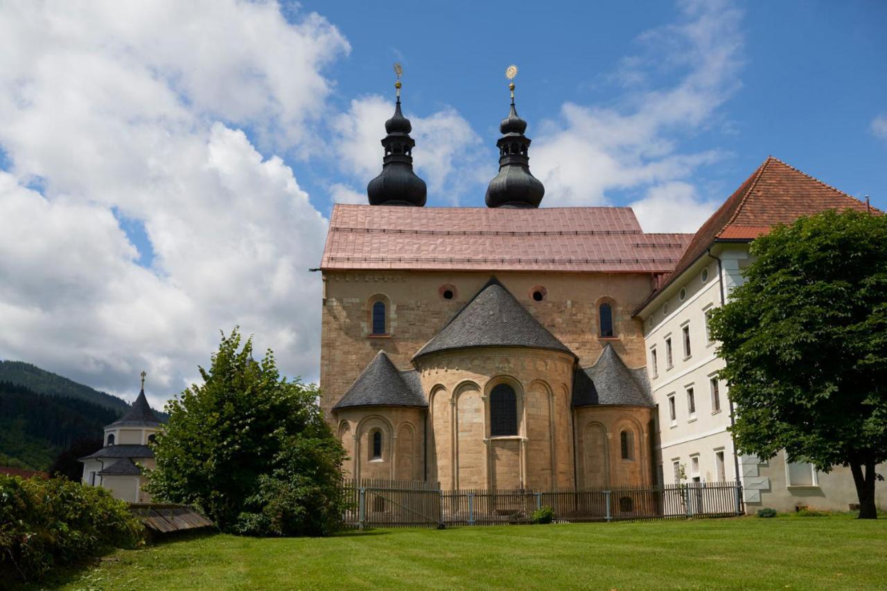Jufa Hotel Stift Gurk Kültér fotó